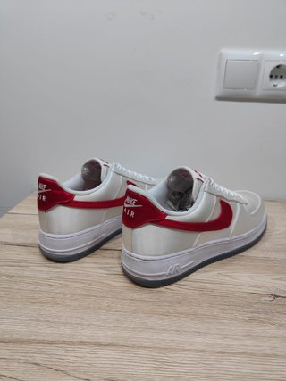 Nike Air Force 1 Low Satén Blanco Rojo Talla 42.5