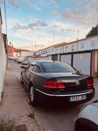 Volkswagen Phaeton 2011