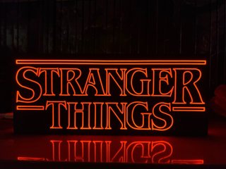Lampada LED Stranger Things