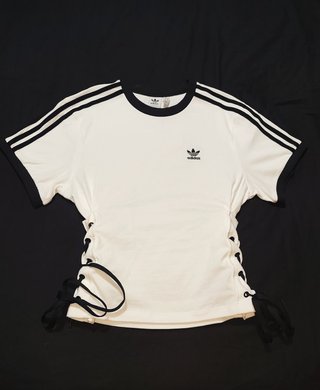 Camiseta Adidas Always Original Cordones Talla XS