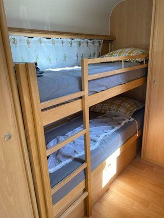 Caravana Dethleffs Camper 560 SK