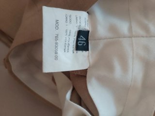 Traje de caballero beige