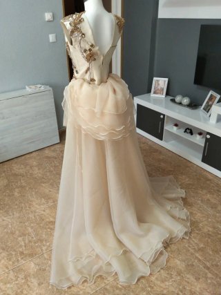 Vestido de fiesta nuevo sin estrenar echo por Isma