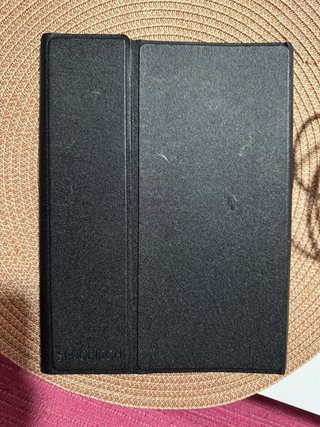 iPad Plata 32GB (6ª Gen) + funda + cargador