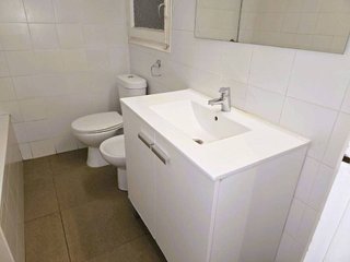 Piso en venta en Ca n'Aurell en Terrassa
