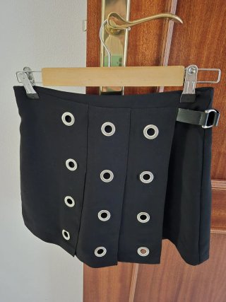 Falda pantalón Zara con tablitas