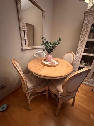 Sedie vintage in legno e tessuto