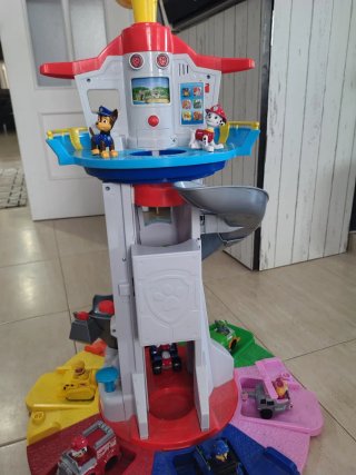Torre de Vigilancia Patrulla Canina