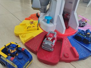 Torre de Vigilancia Patrulla Canina