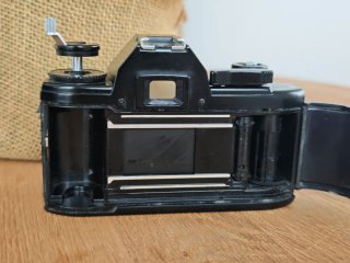 Nikon EM Cámara Analógica Negra