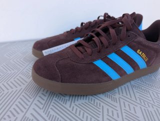 ADIDAS T-44