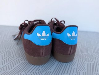 ADIDAS T-44