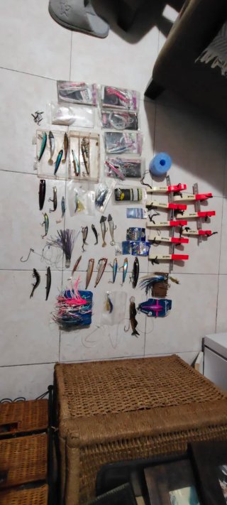 Señuelos y material de pesca
