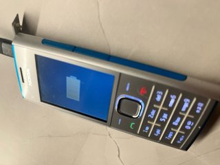 Teléfono Móvil Nokia X2 Plata y Azul