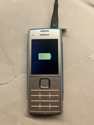 Teléfono Móvil Nokia X2 Plata y Azul