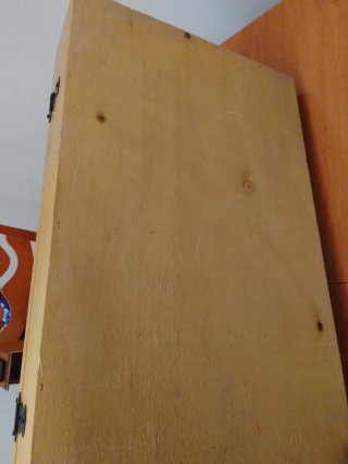 Caja de madera decorada