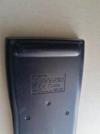 Calculadora Científica Casio fx-82MS