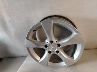 Llanta Mercedes-Benz Clase B W246