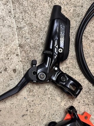 SRAM CODE RSC - SRAM DB 8 de 4 pistones - NUEVO