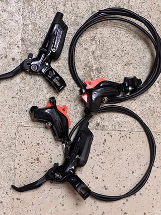 SRAM CODE RSC - SRAM DB 8 de 4 pistones - NUEVO