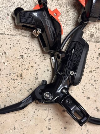 SRAM CODE RSC - SRAM DB 8 de 4 pistones - NUEVO