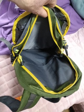 Mochila senderismo 35L verde y gris