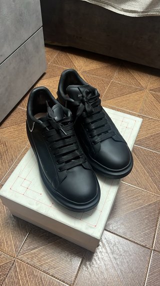 Scarpe Alexander McQueen nere