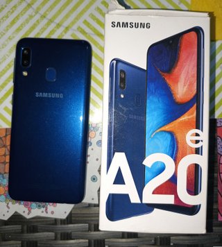 Samsung Galaxy A20e 32GB 3GB RAM