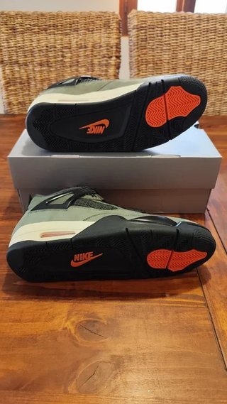 Jordan 4 RetroxUndefeated EU44/45/46/47/47.5