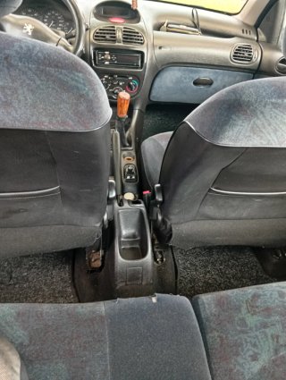 Peugeot 206 2000
