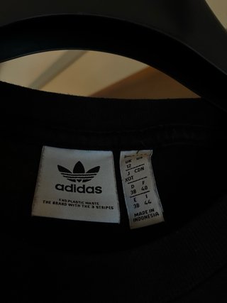 Camiseta Adidas Negra Talla 38 Bordada