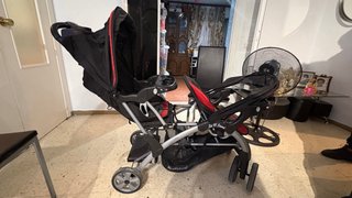 Carrito Doble Bebé Negro y Rojo