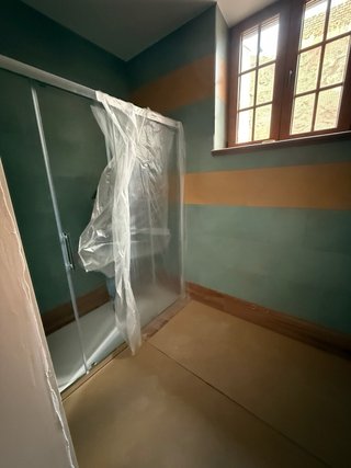 AUTONOMO SE DEDICA CONSTRUCCION Y REFORMA INTERIOR