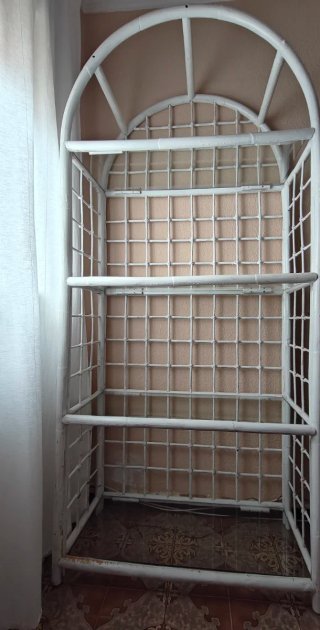 Estantería bambú/mimbre blanca