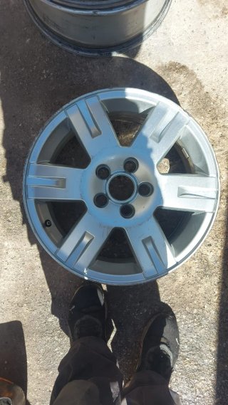Llantas de aluminio Ford connect 16'' buen estado