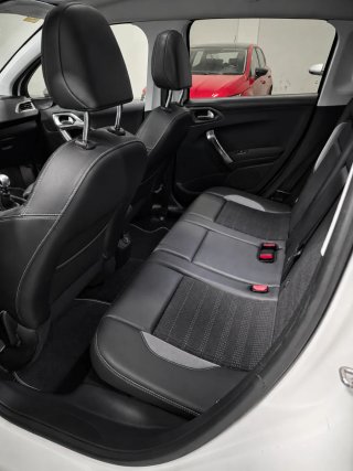 Peugeot 2008 2013