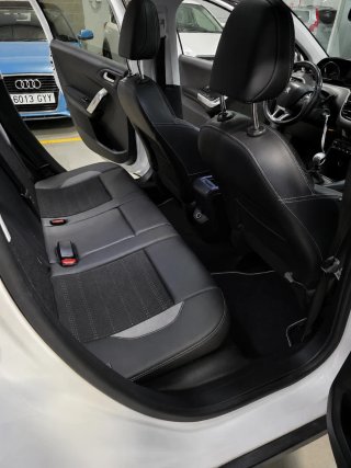 Peugeot 2008 2013
