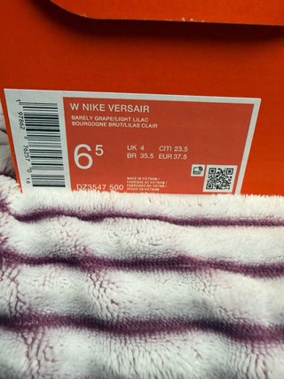 Nike versair talla 37,5