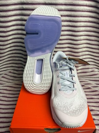Nike versair talla 37,5