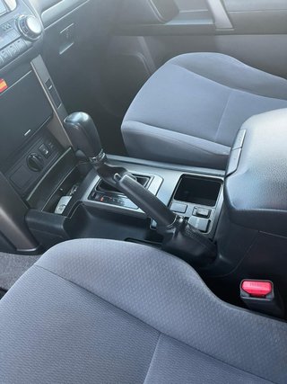 Toyota Land Cruiser 150 2010