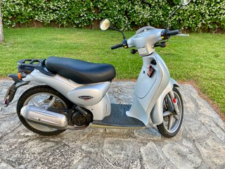 Aprilia Scarabeo 100