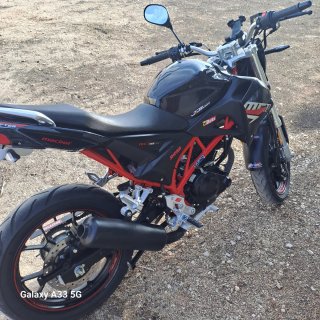 Se vende moto o cambio por algo de mi interes Macb