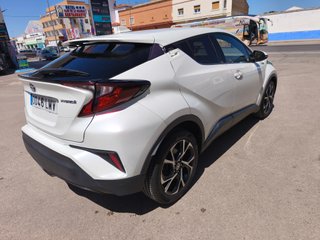 Toyota C-HR 2021