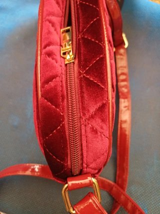 NUEVO! BOLSO TERCIOPELO GIOVANNA MILANO. Sin estre