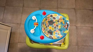 Andador bebé Bright Starts Giggling plegable