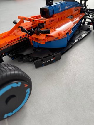 LEGO Technic McLaren F1