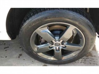VOLKSWAGEN TOUAREG (7LA)