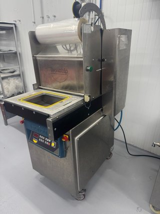 Termoselladora Tecnotrip TEB-A-100 CON 3 moldes
