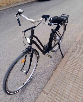 Bicicleta Eléctrica Negra