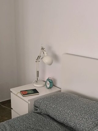 Lámpara de escritorio blanca Ikea